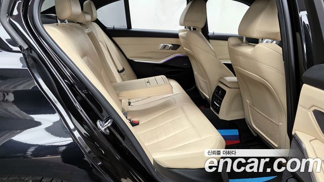 BMW 3-Series 330i M Sport