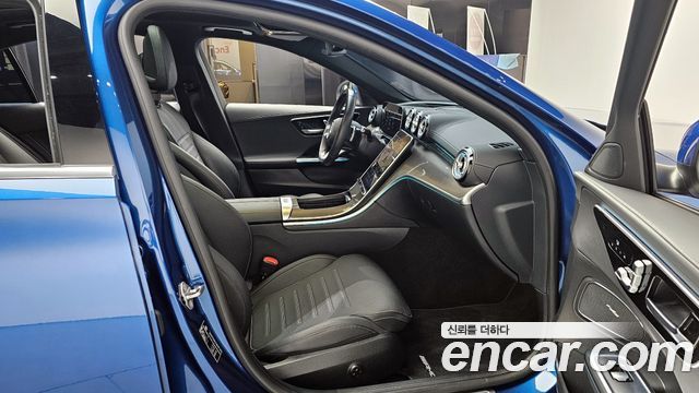 Mercedes-Benz C-Class C300 4MATIC AMG Line