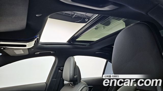 Mercedes-Benz C-Class C300 4MATIC AMG Line