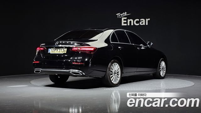 Mercedes-Benz E-Class E220d 4MATIC Exclusive