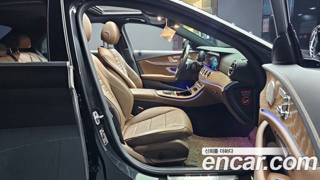 Mercedes-Benz E-Class E220d 4MATIC Exclusive