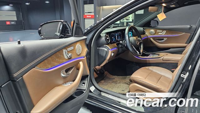 Mercedes-Benz E-Class E220d 4MATIC Exclusive