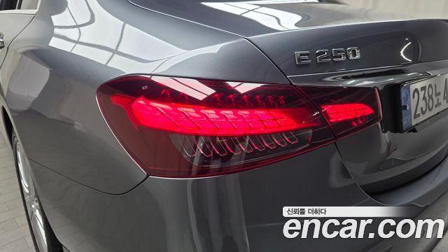 Mercedes-Benz E-Class E250 Exclusive