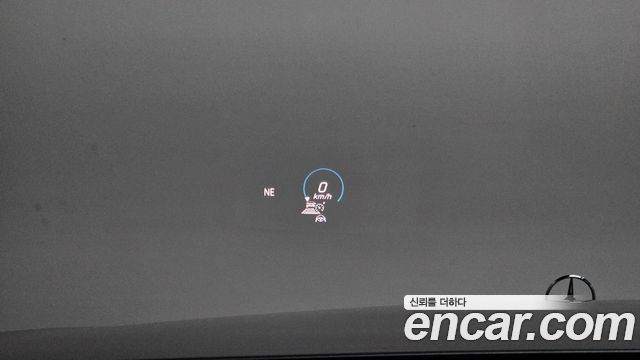 Mercedes-Benz E-Class E300e 4MATIC Exclusive