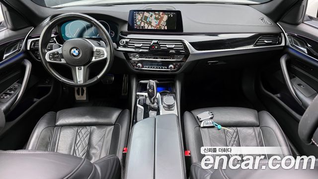 BMW 5-Series 530i xDrive M Sport Package Plus