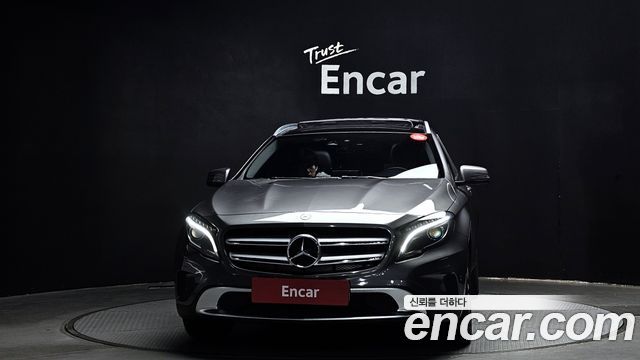 Mercedes-Benz GLA-Class GLA200 d
