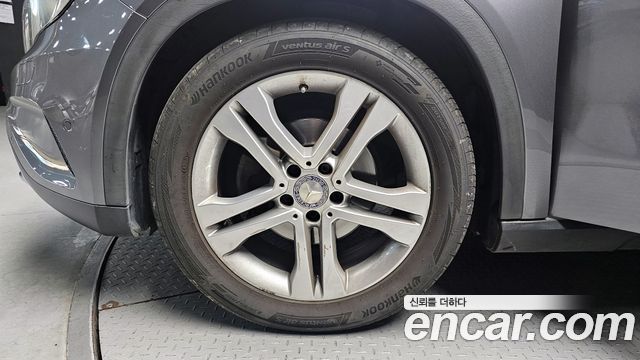 Mercedes-Benz GLA-Class GLA200 d
