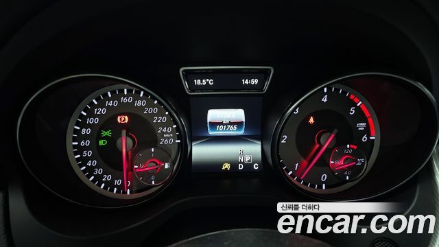 Mercedes-Benz GLA-Class GLA200 d