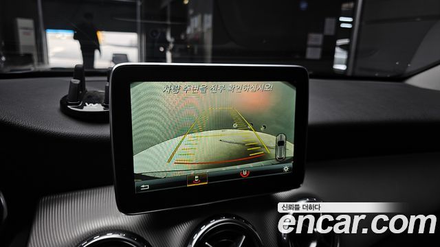 Mercedes-Benz GLA-Class GLA200 d