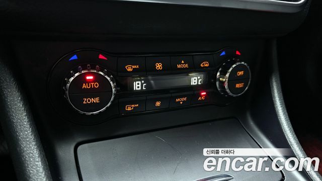 Mercedes-Benz GLA-Class GLA200 d