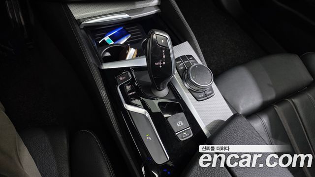 BMW 5-Series 530i M Sport Package