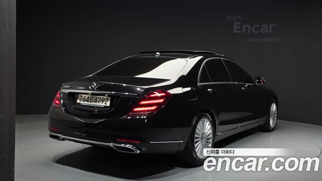 Mercedes-Benz S-Class S350L