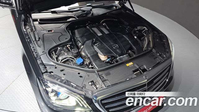 Mercedes-Benz S-Class S350L