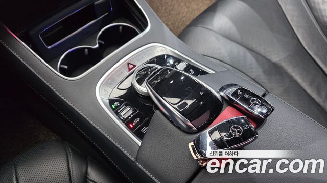 Mercedes-Benz S-Class S350L