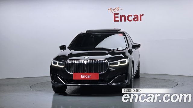BMW 7-Series 740Li xDrive Design Pure Excellence