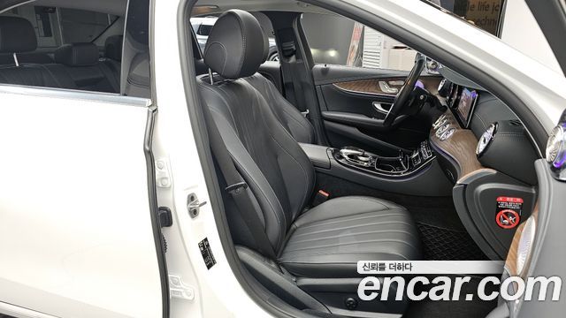 Mercedes-Benz E-Class E220d 4MATIC Exclusive