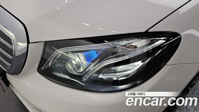 Mercedes-Benz E-Class E220d 4MATIC Exclusive