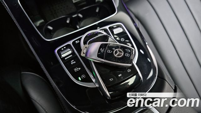 Mercedes-Benz E-Class E220d 4MATIC Exclusive