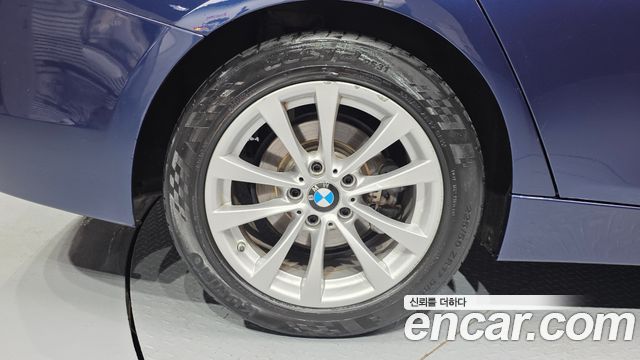 BMW 3-Series 320d