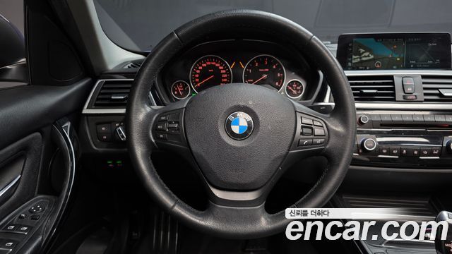 BMW 3-Series 320d