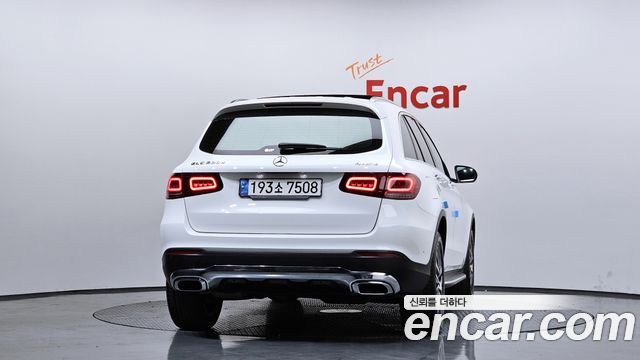 Mercedes-Benz GLC-Class GLC220 d 4MATIC