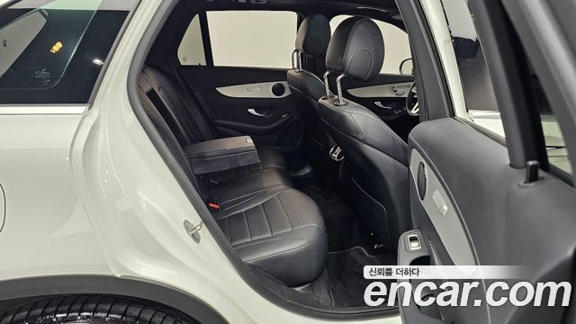 Mercedes-Benz GLC-Class GLC220 d 4MATIC