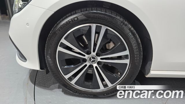 Mercedes-Benz E-Class E250 Avantgarde