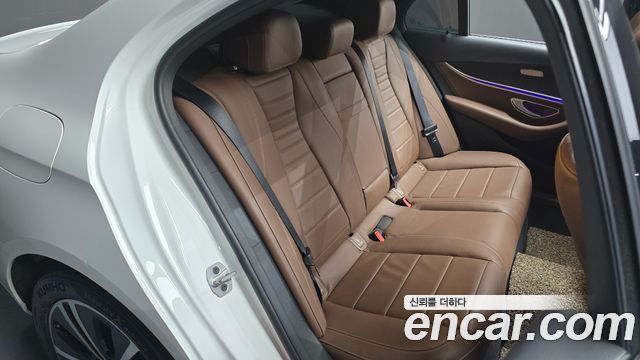 Mercedes-Benz E-Class E250 Avantgarde