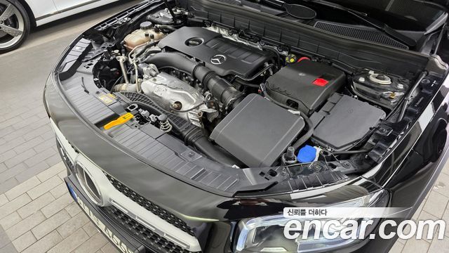 Mercedes-Benz GLB-Class GLB250 4MATIC