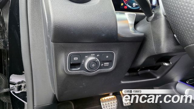 Mercedes-Benz GLB-Class GLB250 4MATIC