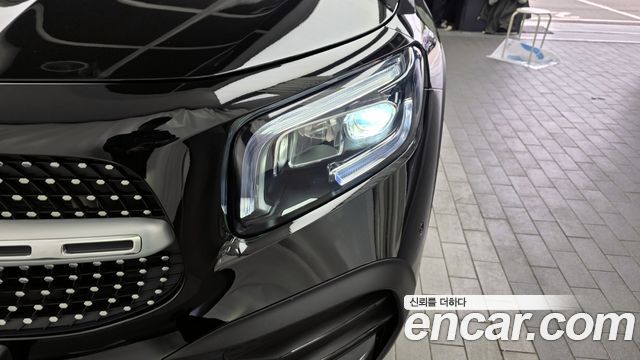 Mercedes-Benz GLB-Class GLB250 4MATIC