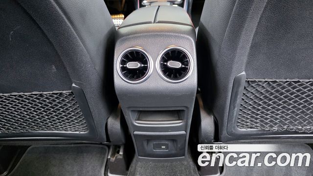 Mercedes-Benz GLB-Class GLB250 4MATIC