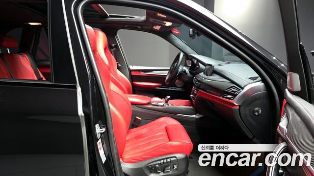 BMW X5M (F15) 4.4