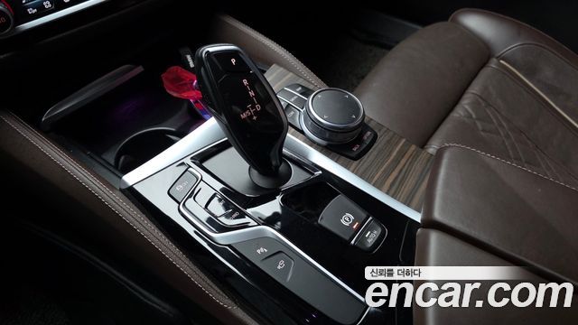 BMW 5-Series 530i xDrive M Sport Package Plus