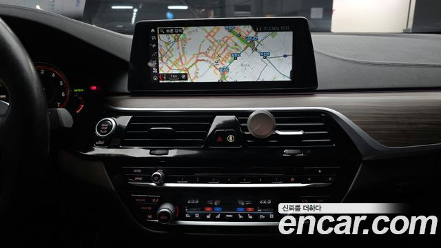 BMW 5-Series 530i xDrive M Sport Package Plus