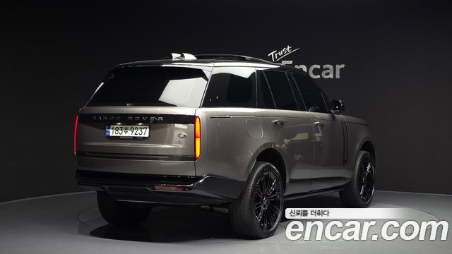 Land Rover Range Rover D350 Autobiography