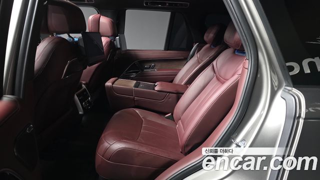 Land Rover Range Rover D350 Autobiography