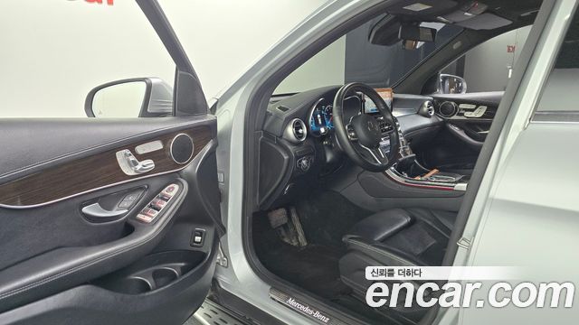 Mercedes-Benz GLC-Class GLC300 4MATIC