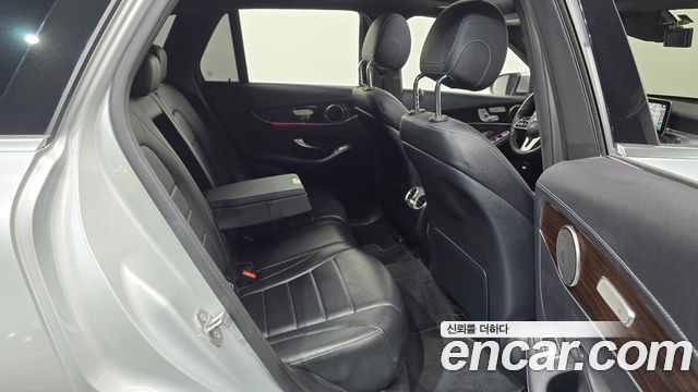 Mercedes-Benz GLC-Class GLC300 4MATIC