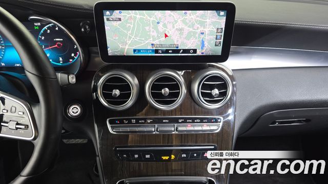 Mercedes-Benz GLC-Class GLC300 4MATIC