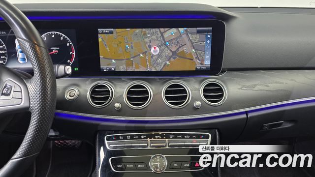 Mercedes-Benz E-Class E300 Avantgarde