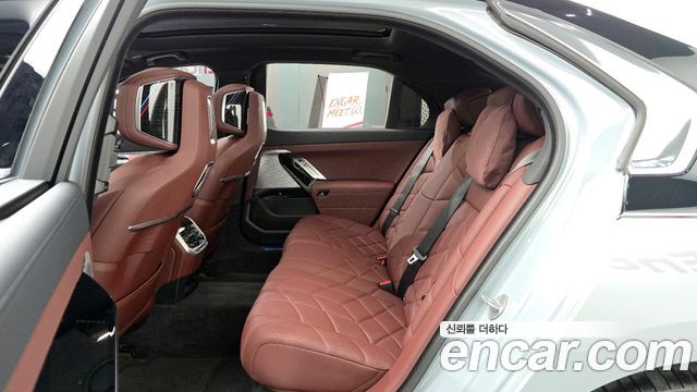 BMW 7-Series 740d xDrive M Sport