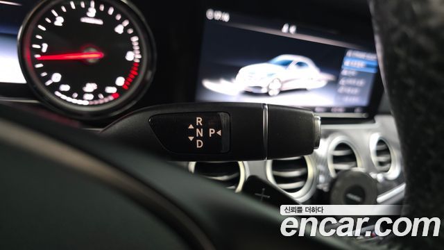 Mercedes-Benz E-Class E220d Avantgarde