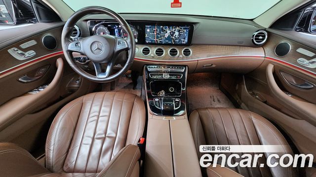 Mercedes-Benz E-Class E220d Exclusive