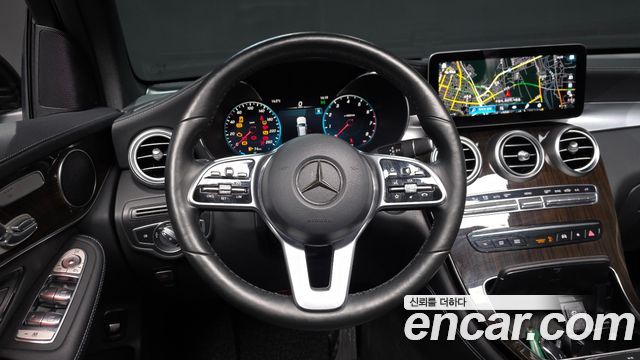 Mercedes-Benz GLC-Class GLC300 4MATIC