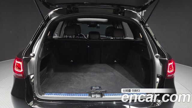 Mercedes-Benz GLC-Class GLC300 4MATIC