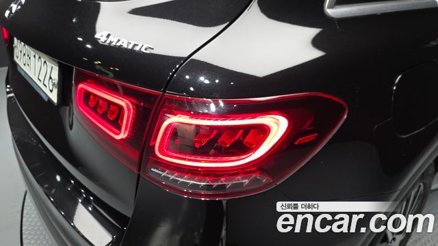 Mercedes-Benz GLC-Class GLC300 4MATIC