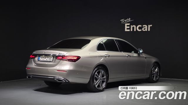 Mercedes-Benz E-Class E350 4MATIC Avantgarde
