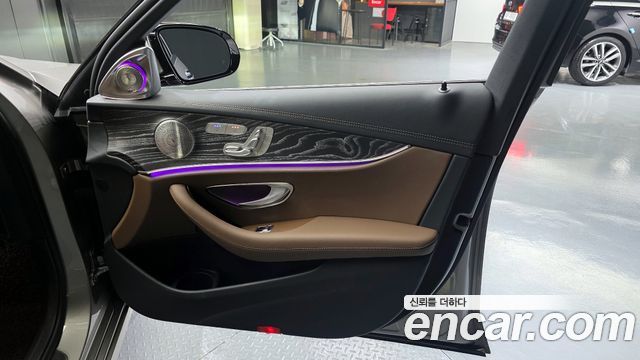 Mercedes-Benz E-Class E350 4MATIC Avantgarde