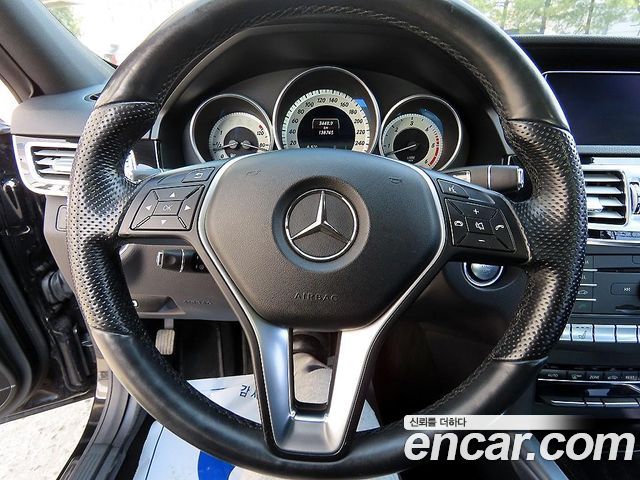 Mercedes-Benz E-Class E350 BlueTec 4MATIC